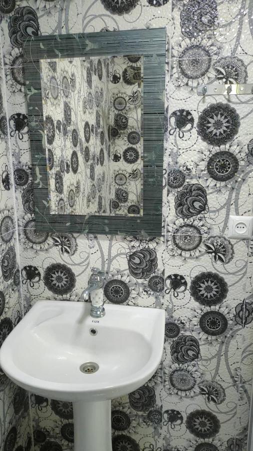 Guest House Gogias Cixe Borjomi Bagian luar foto